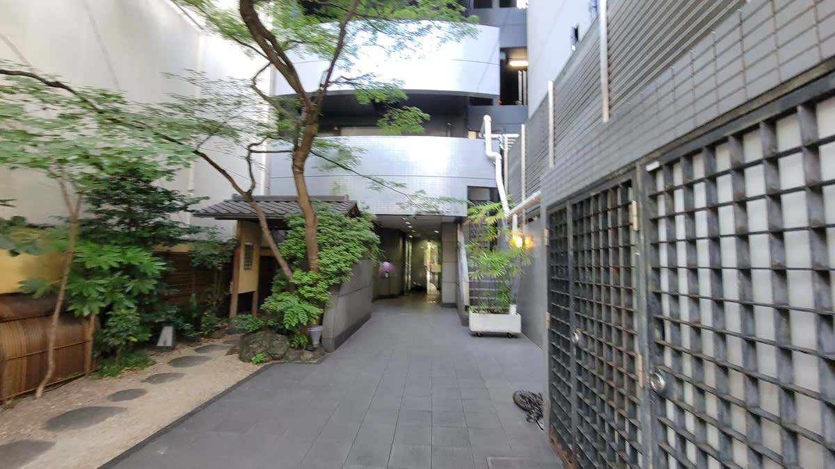 v20250427023127/fresh/building/J00100378861_3