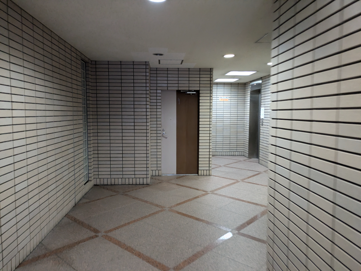 v20250427023127/fresh/building/J00100378906_19
