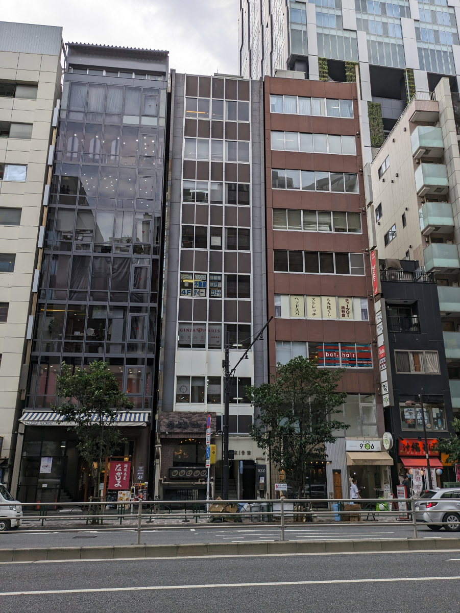 v20250427023509/fresh/building/J00100381443_1
