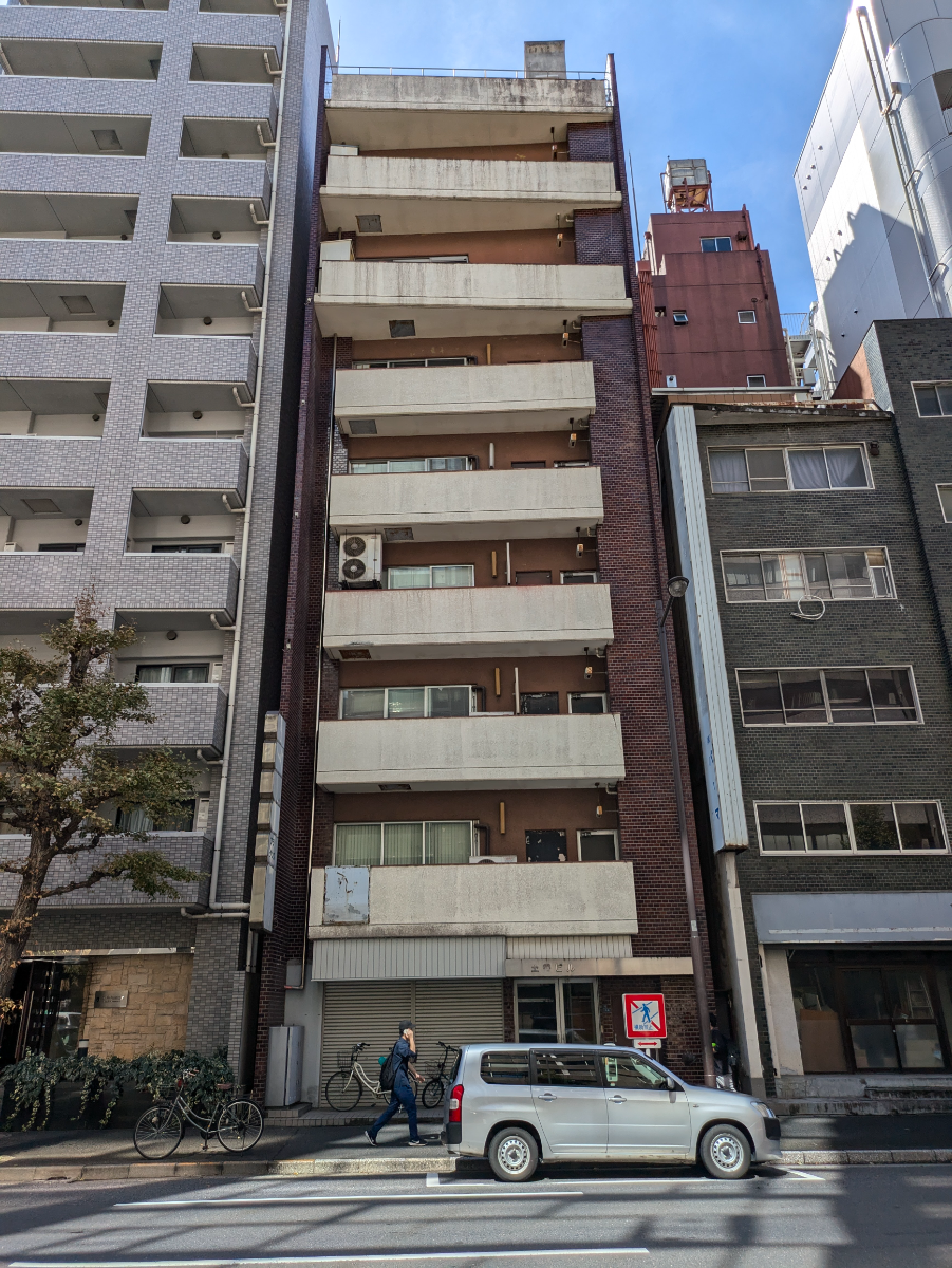 v20250427023510/fresh/building/J00100380424_1