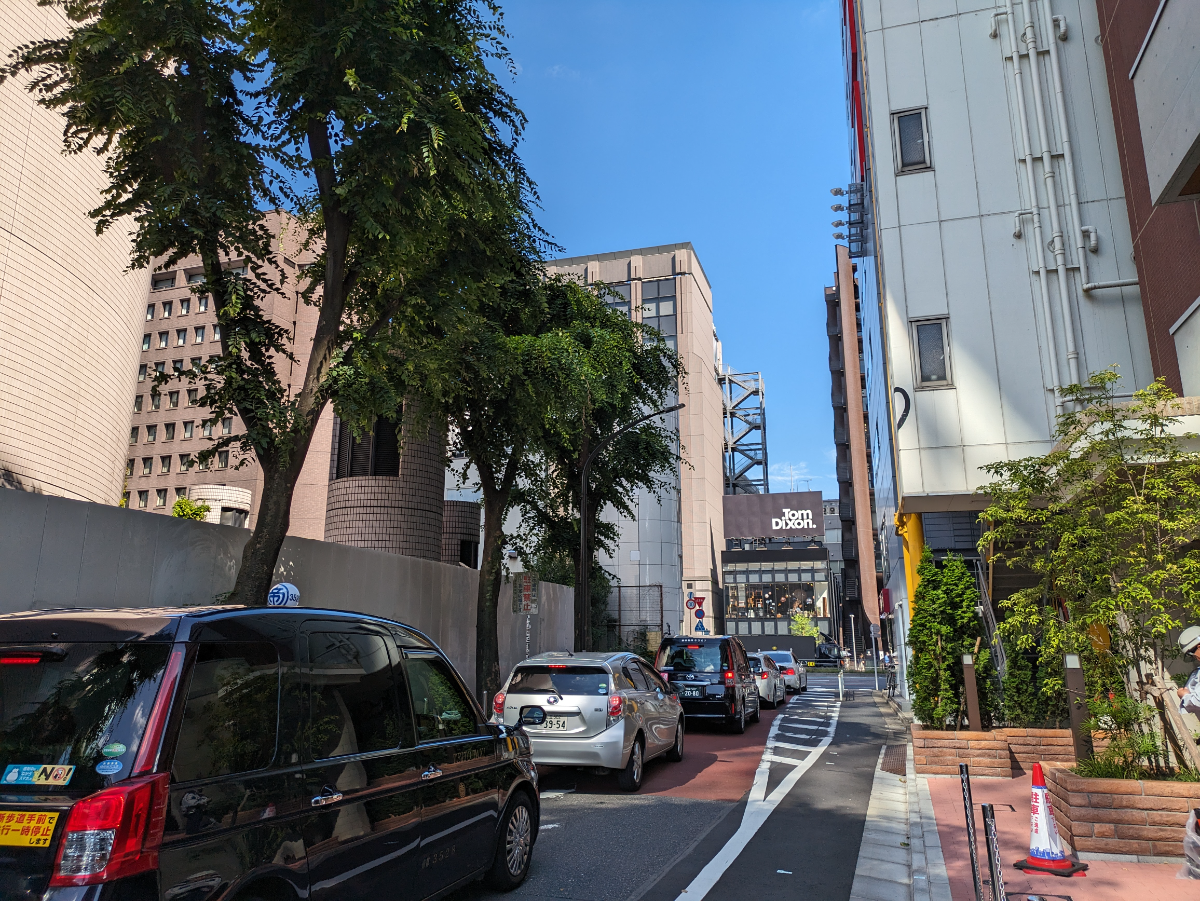 v20250427023510/fresh/building/J00100381251_64