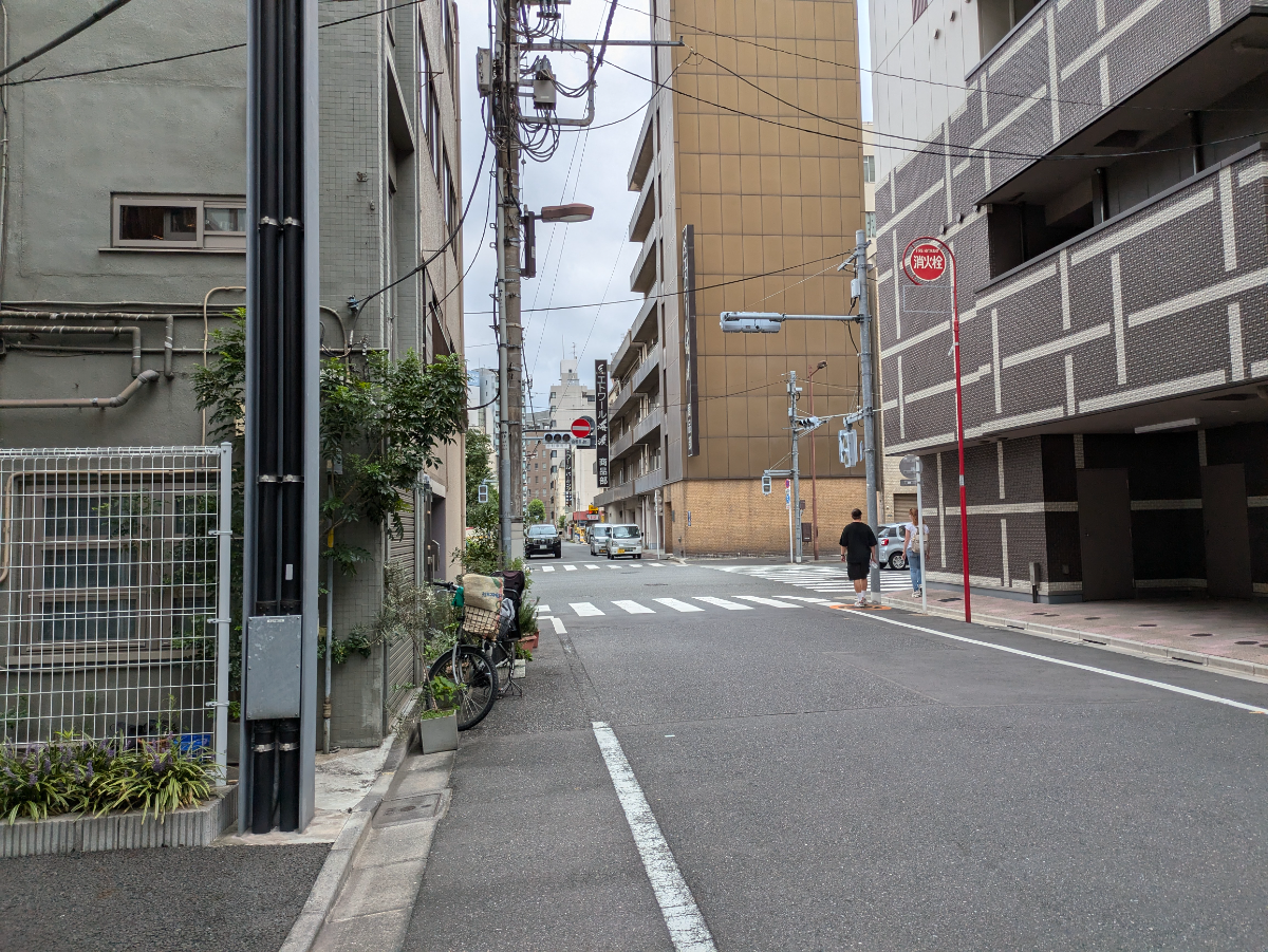 v20250427023510/fresh/building/J00100381890_2