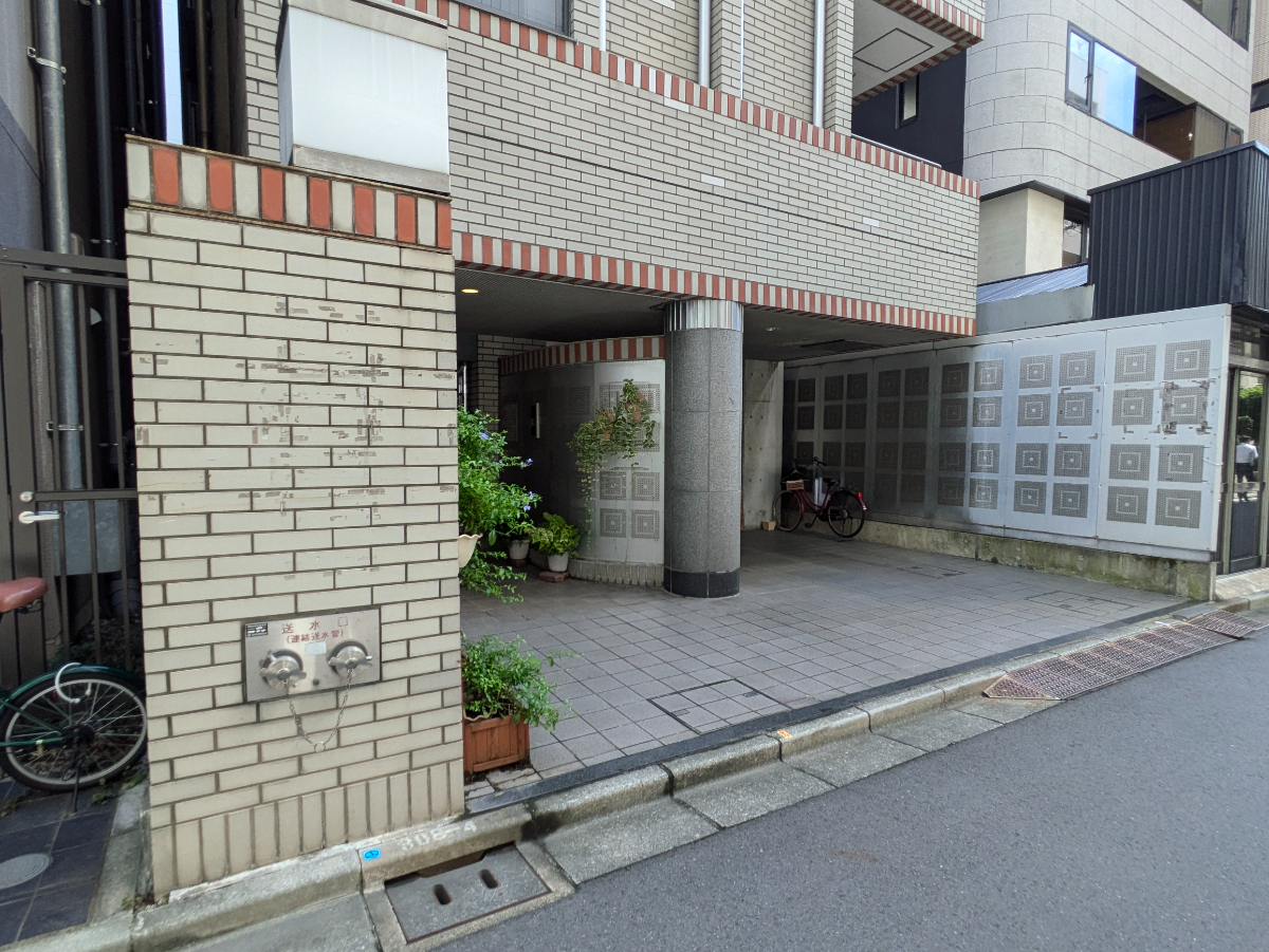 v20250427023510/fresh/building/J00100382018_7