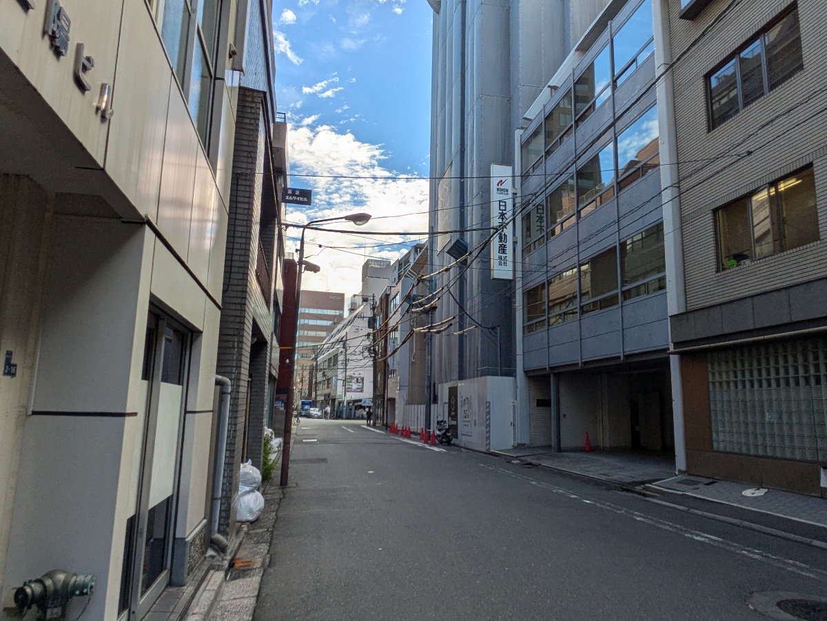 v20250427023510/fresh/building/J00100382108_12
