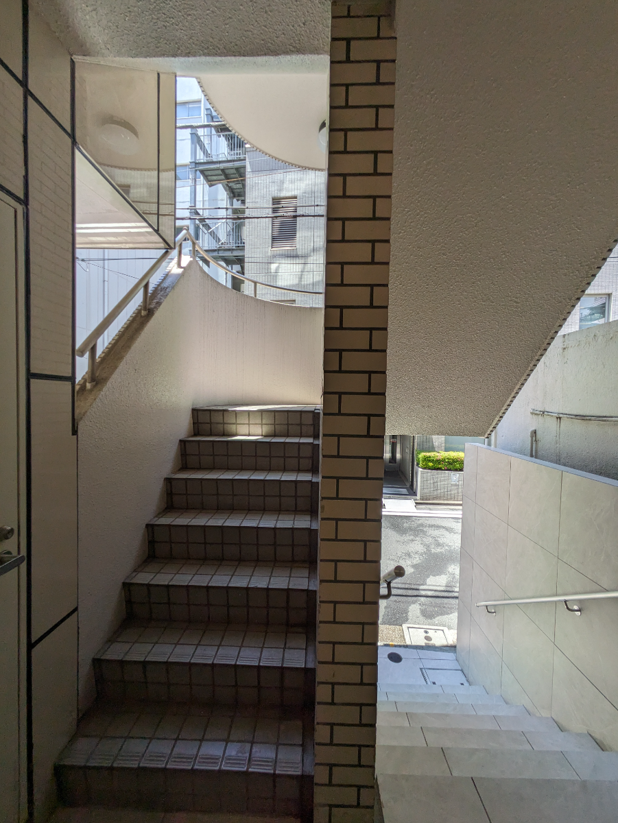 v20250427023510/fresh/building/J00100382542_4