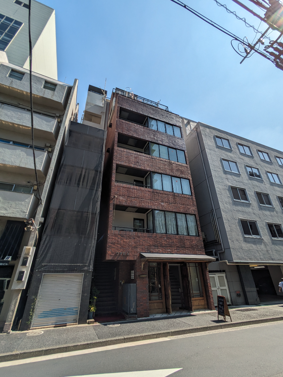 v20250427023809/fresh/building/J00100382862_5