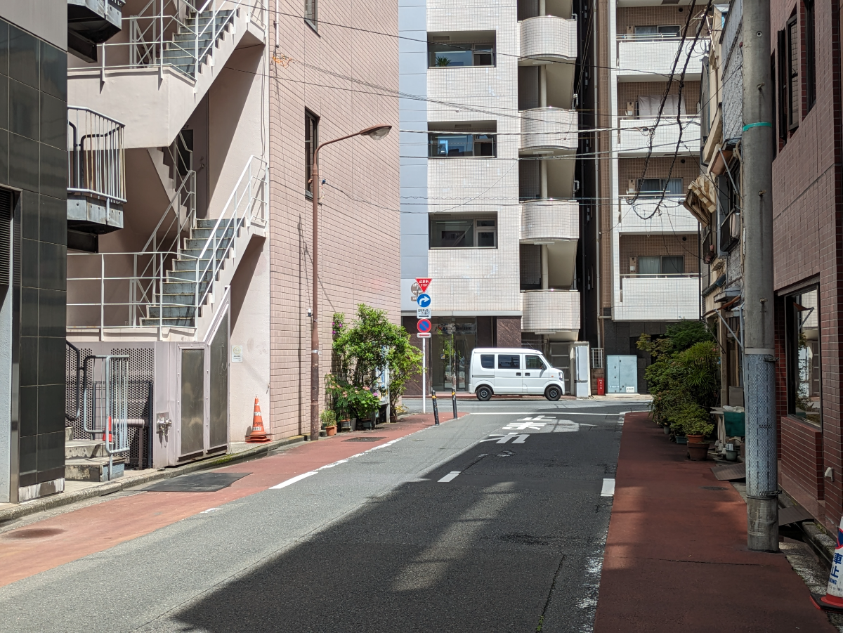 v20250427023809/fresh/building/J00100383048_2