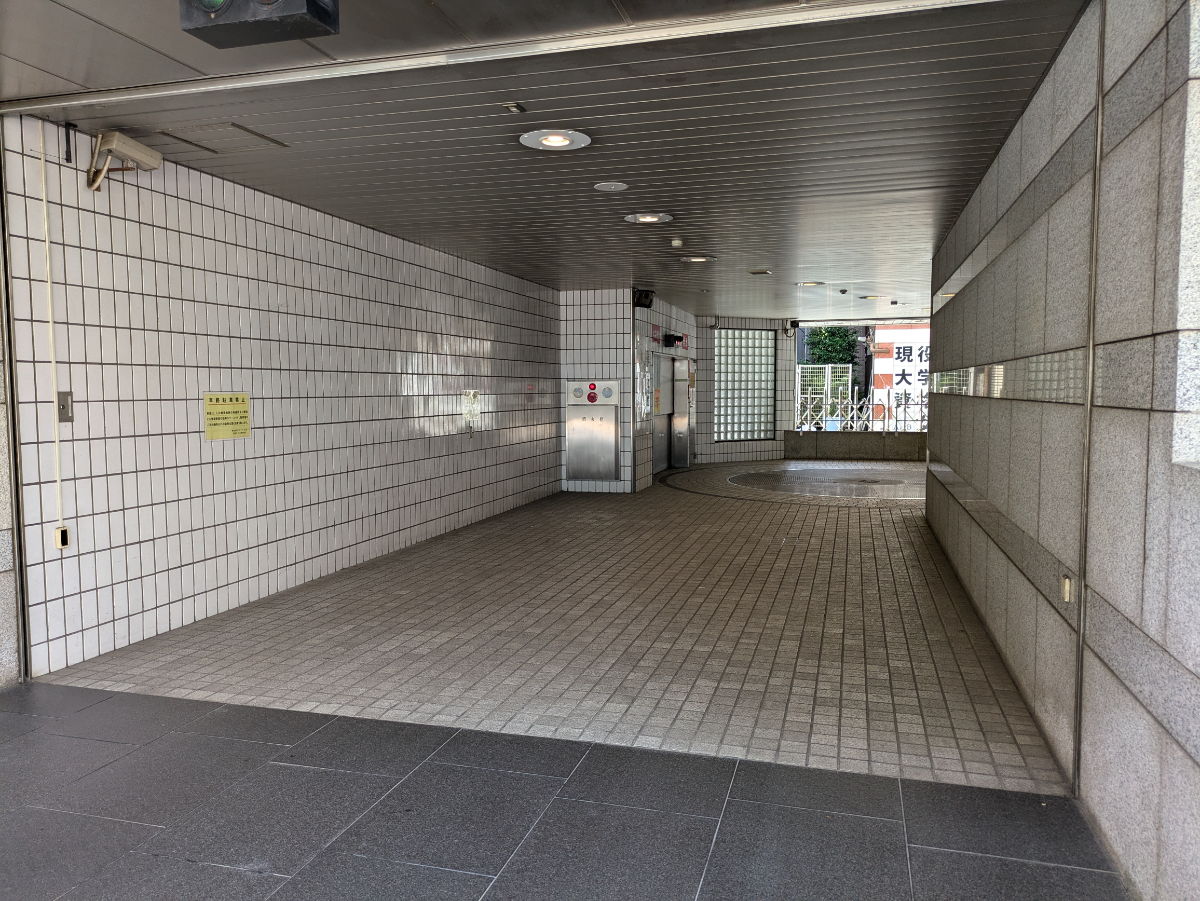 v20250427023809/fresh/building/J00100383519_6