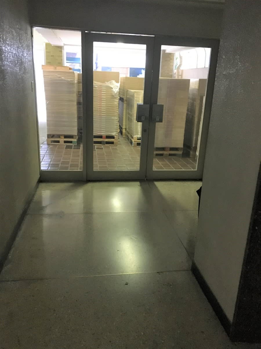 v20250427023809/fresh/building/J00100384139_3