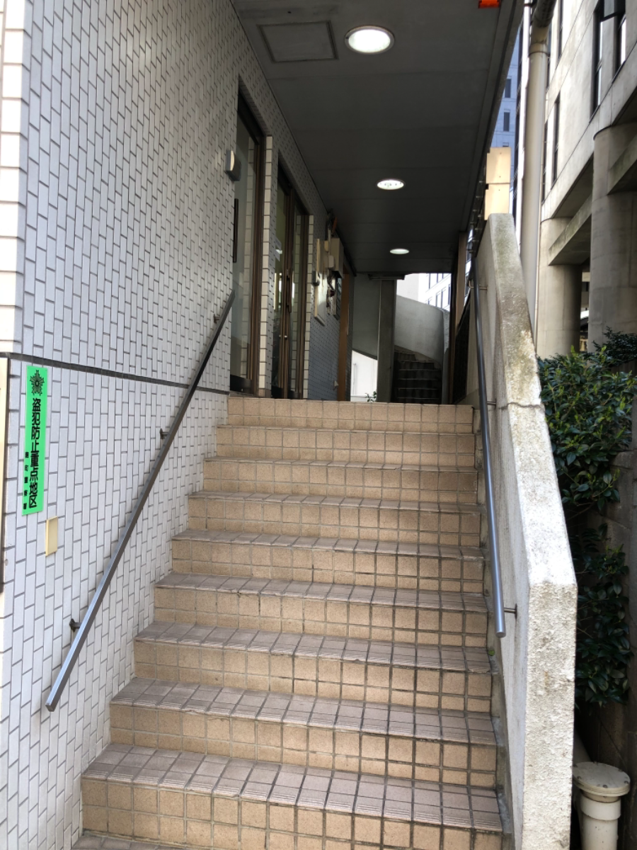 v20250427023809/fresh/building/J00100384267_3