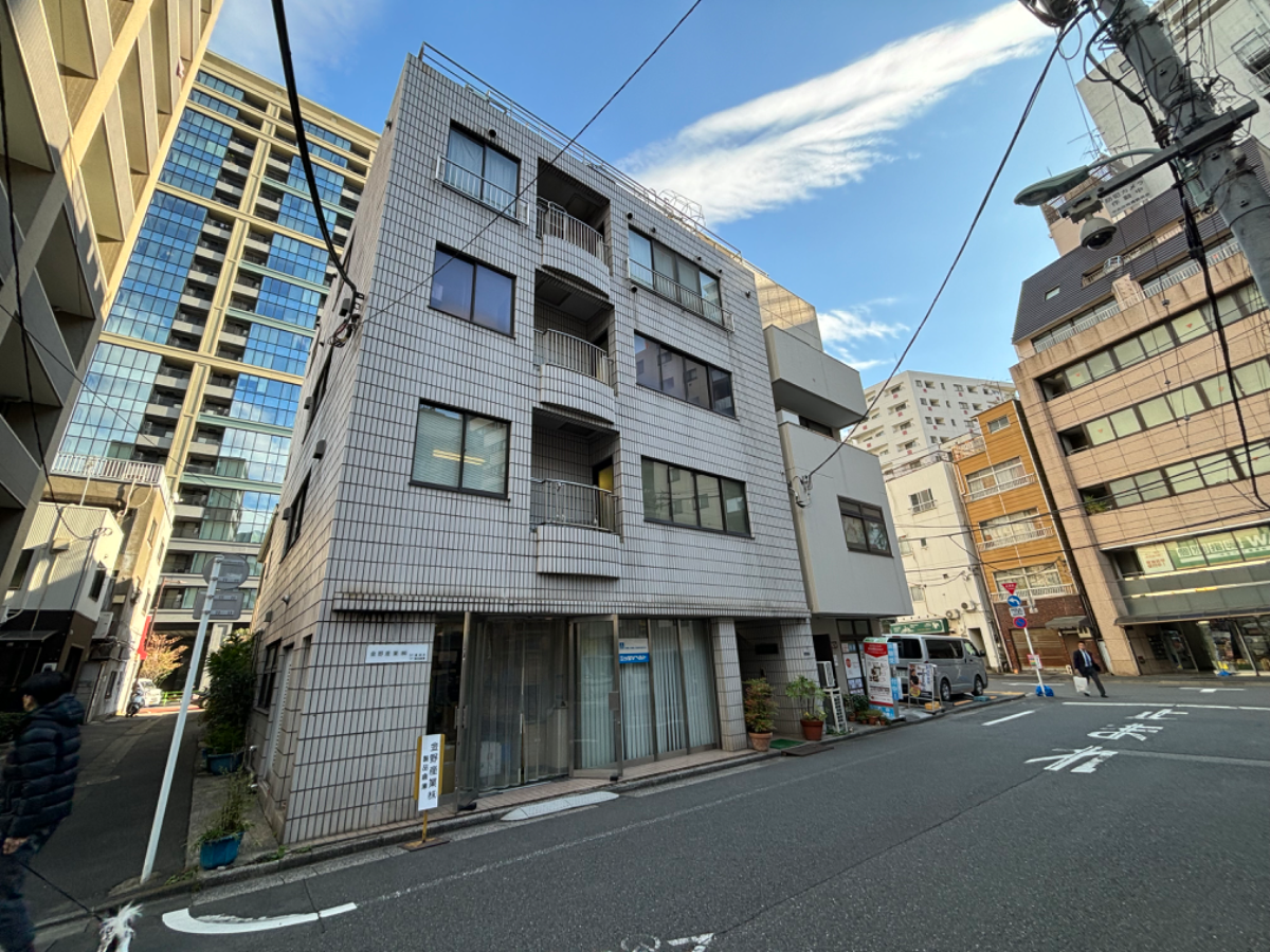 v20250427023809/fresh/building/J00100384452_6