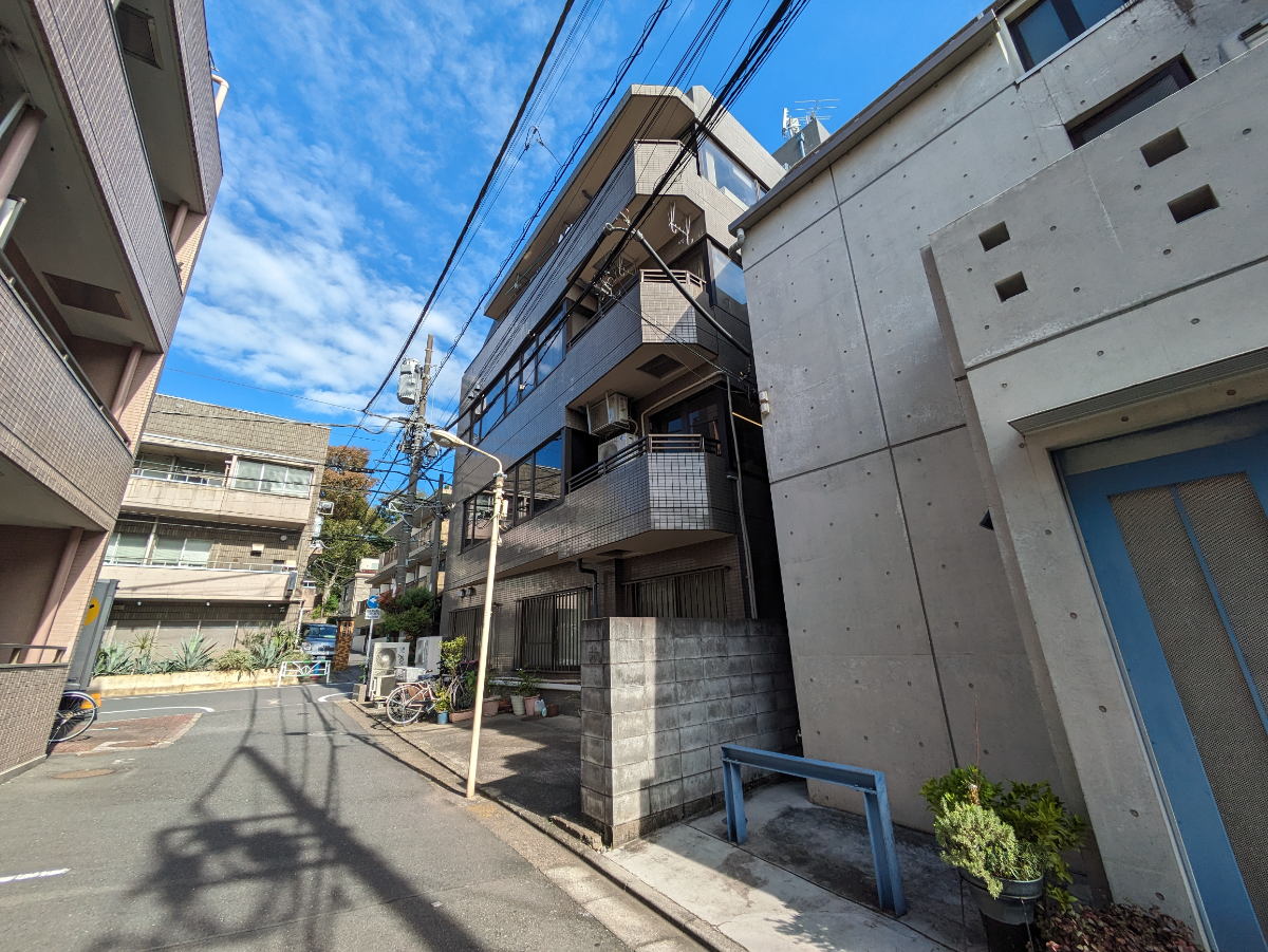 v20250428150657/fresh/building/J00100394727_5