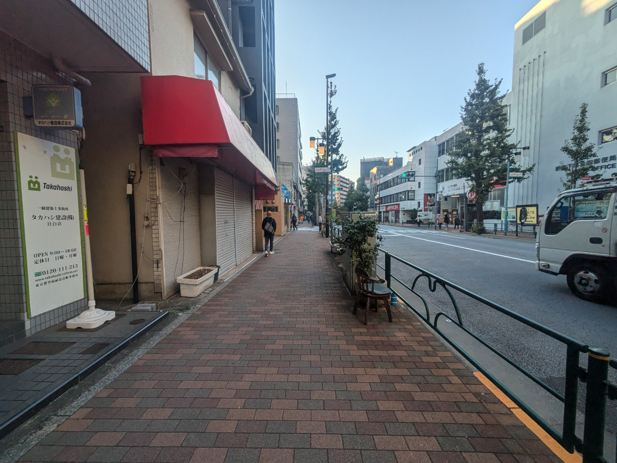 v20250428150657/fresh/building/J00100421858_7
