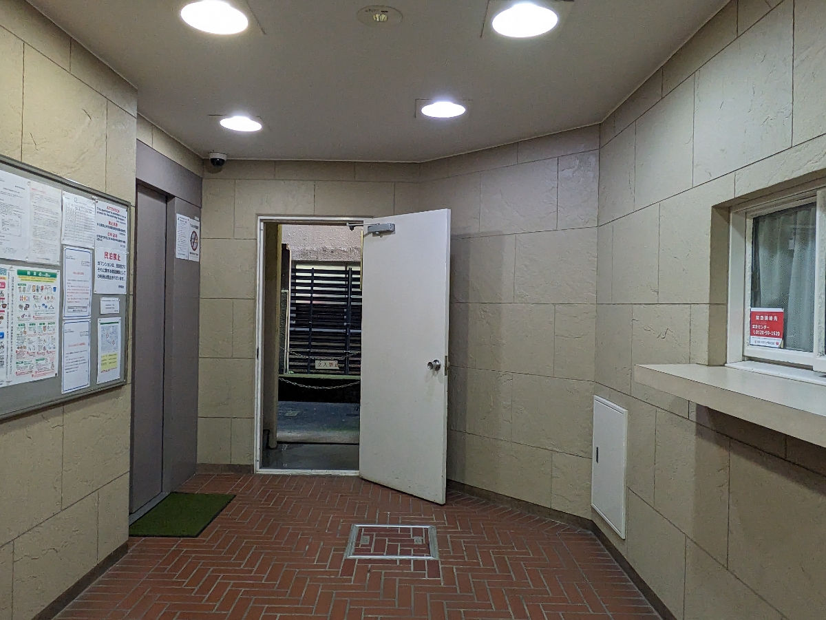 v20250502150712/fresh/building/J00100378074_12
