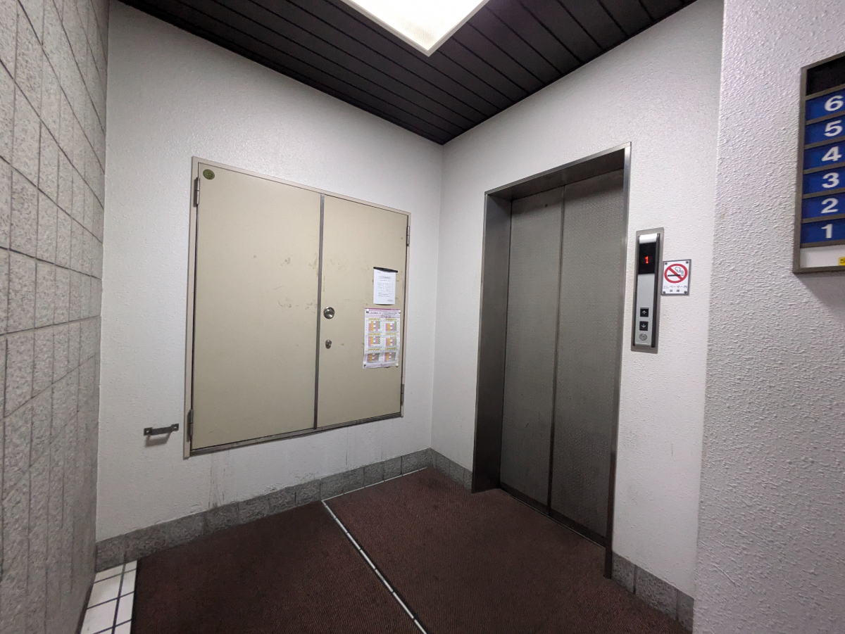 v20250502150712/fresh/building/J00100382715_4