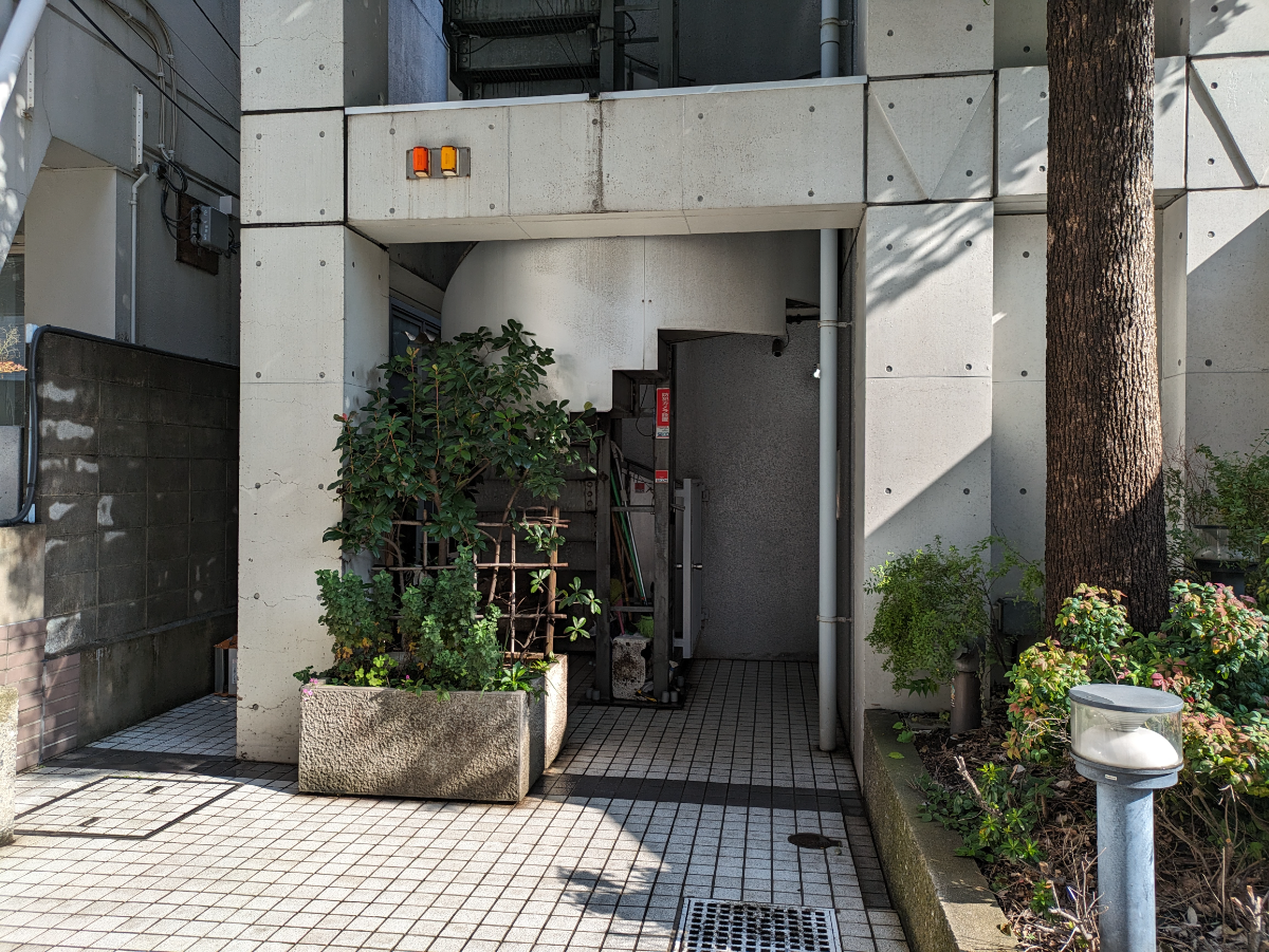 v20250502150712/fresh/building/J00100391892_9