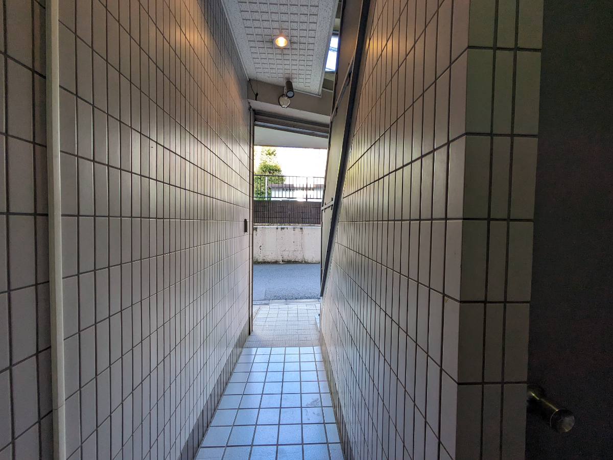 v20250502150712/fresh/building/J00100421640_12