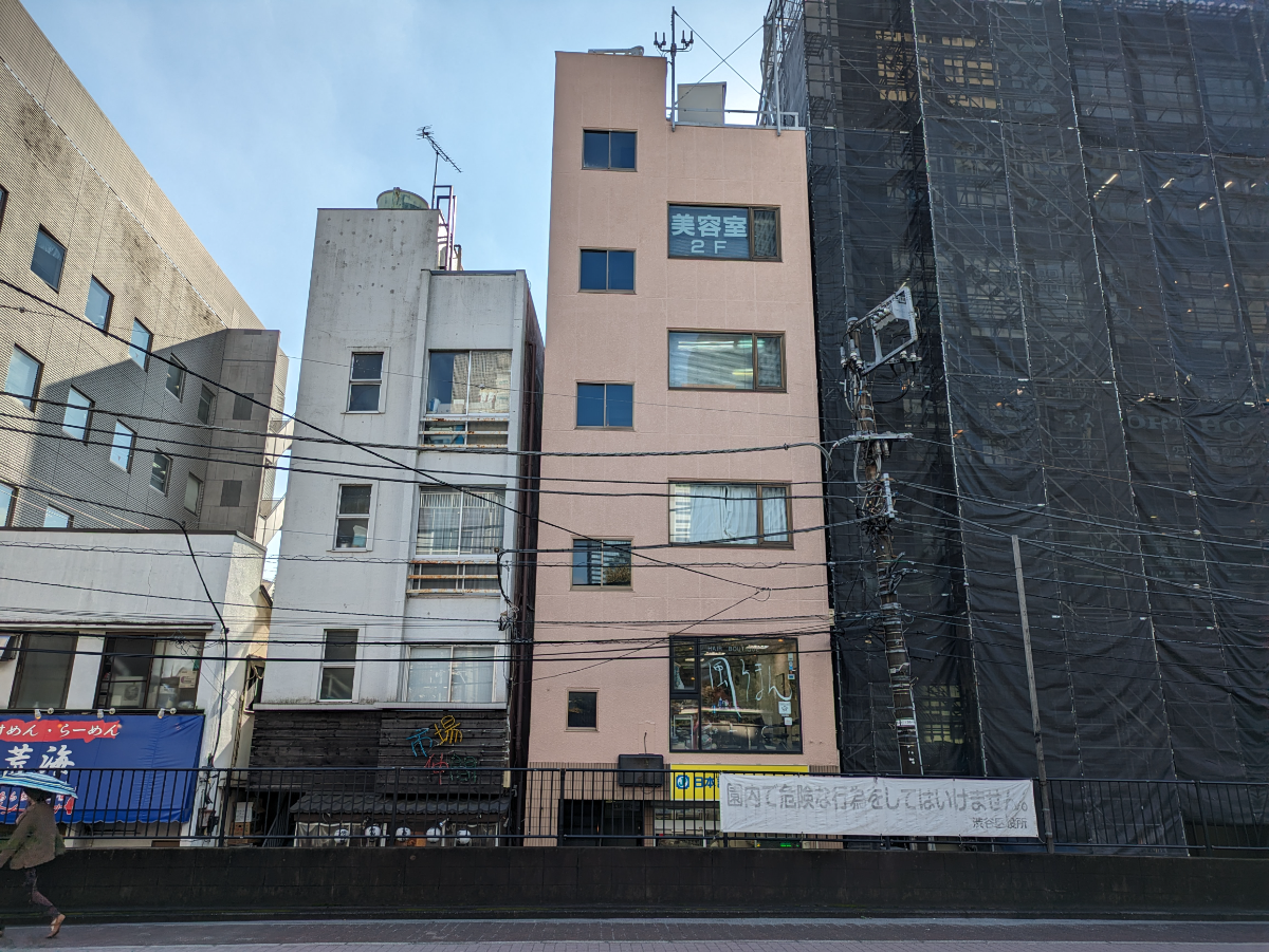 v20250502150712/fresh/building/J00100421640_7