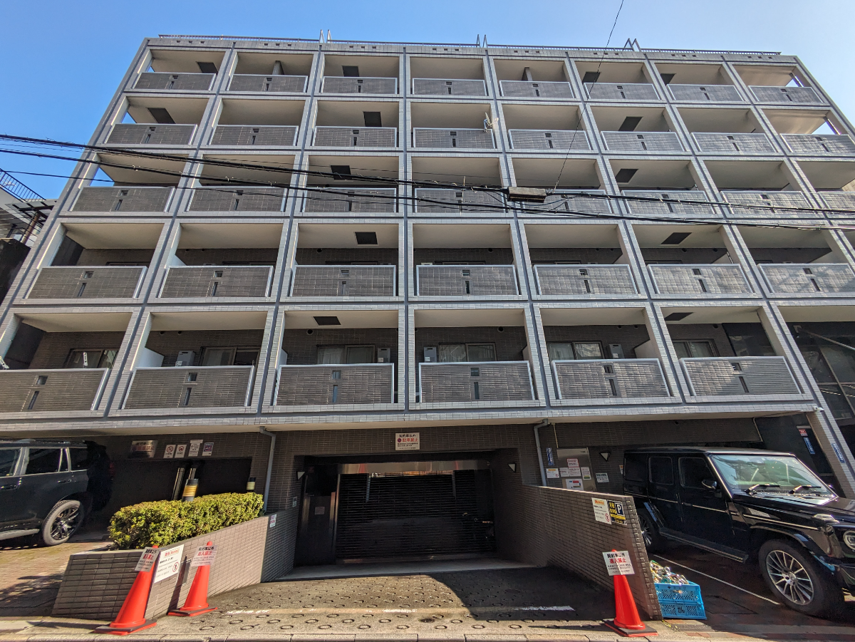 v20250502150712/fresh/building/J00100504892_7