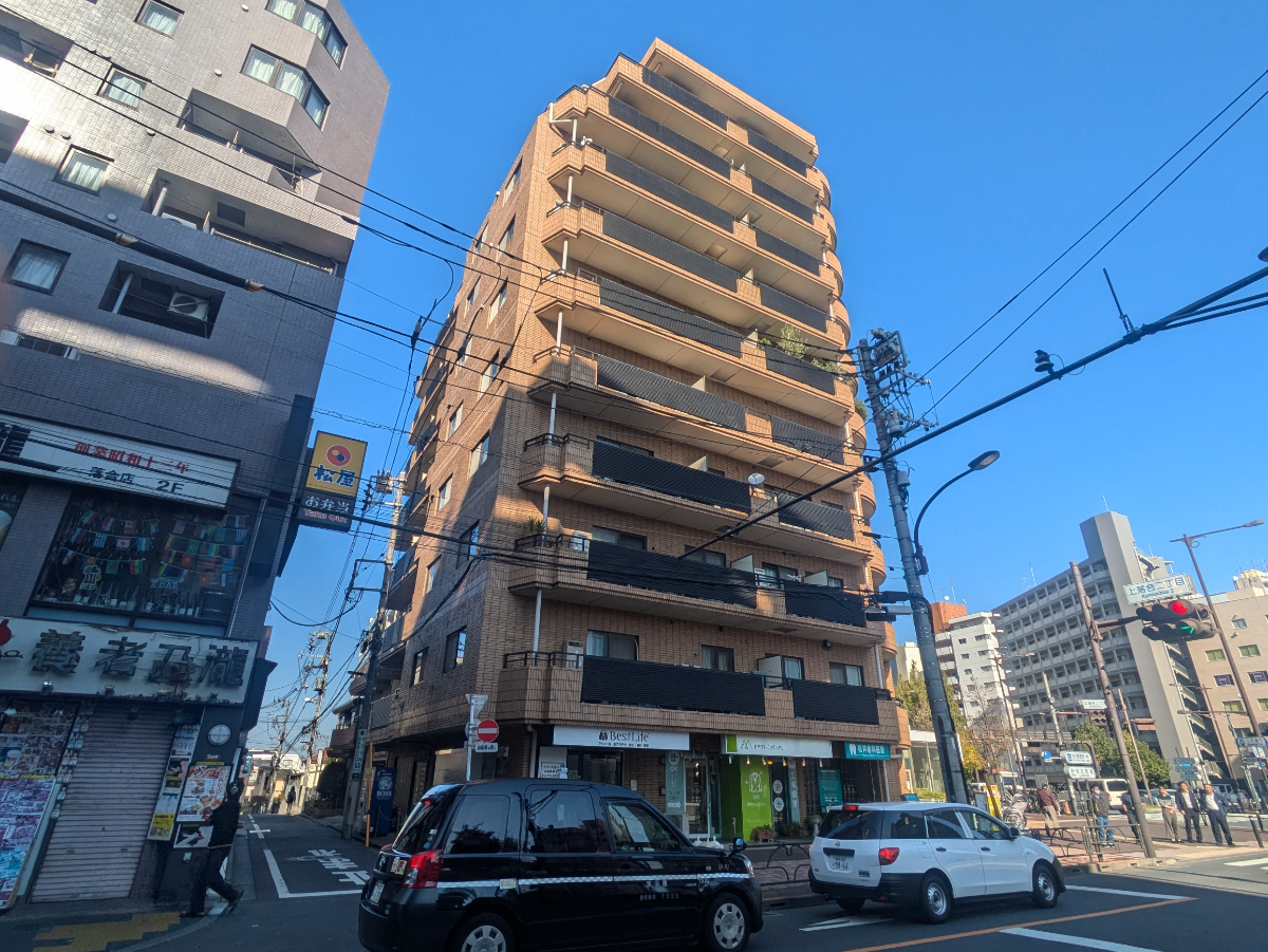 v20250506150654/fresh/building/J00100356940_16