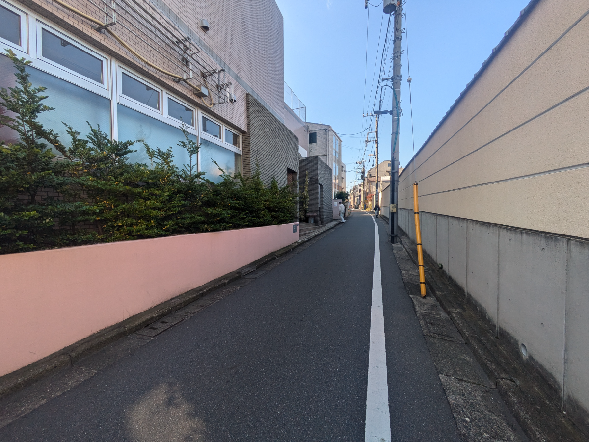 v20250506150654/fresh/building/J00100356941_14
