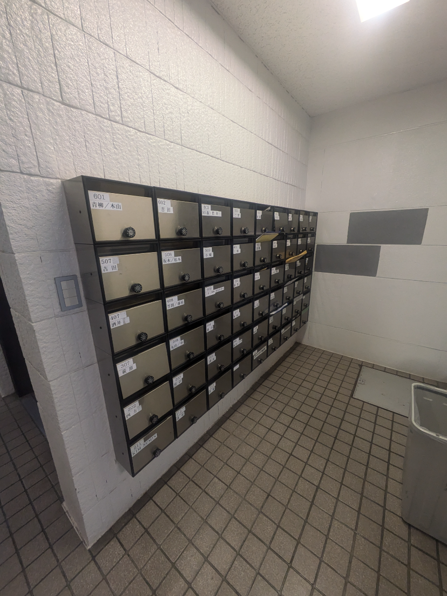 v20250506150654/fresh/building/J00100378327_6