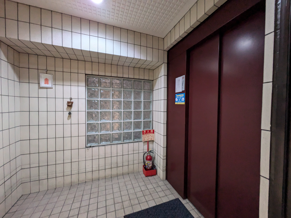 v20250506150654/fresh/building/J00100383076_4