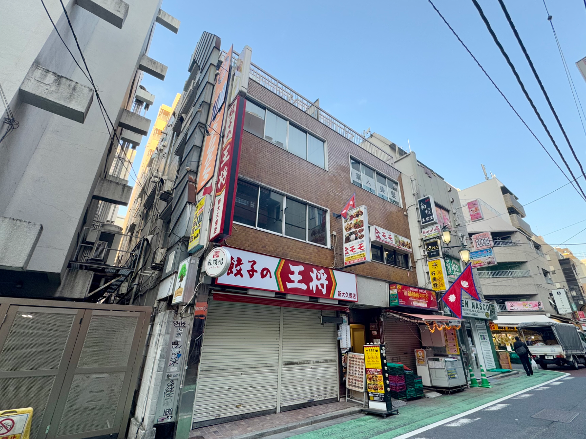 v20250506150654/fresh/building/J00100415050_11