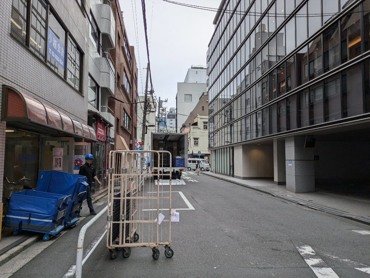 v20250506150654/fresh/building/J00100415401_2