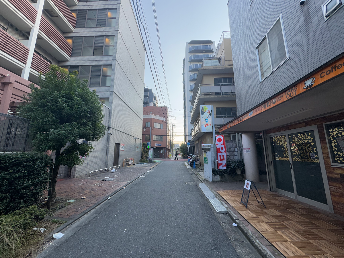 v20250506150654/fresh/building/J00100608419_13