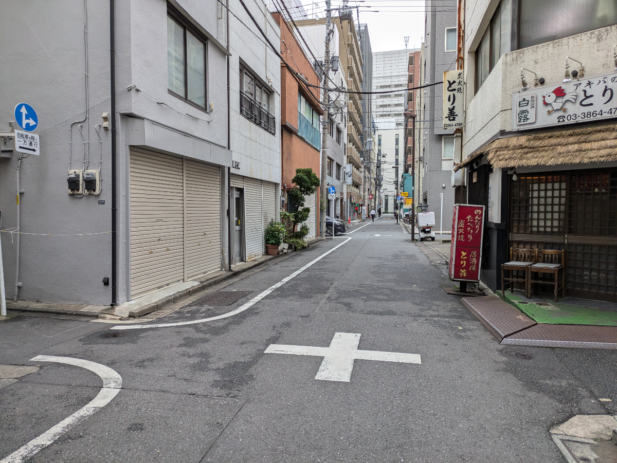 v20250508150635/fresh/building/J00100401688_9