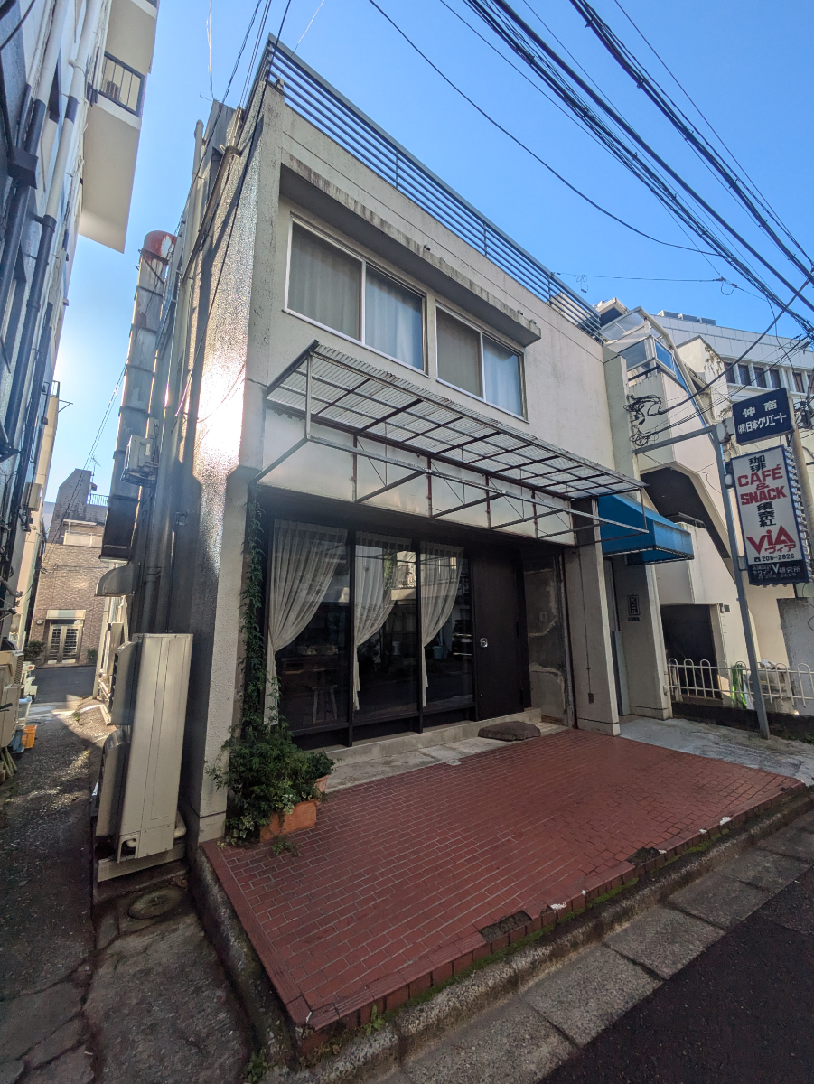v20250508150635/fresh/building/J00100407994_1