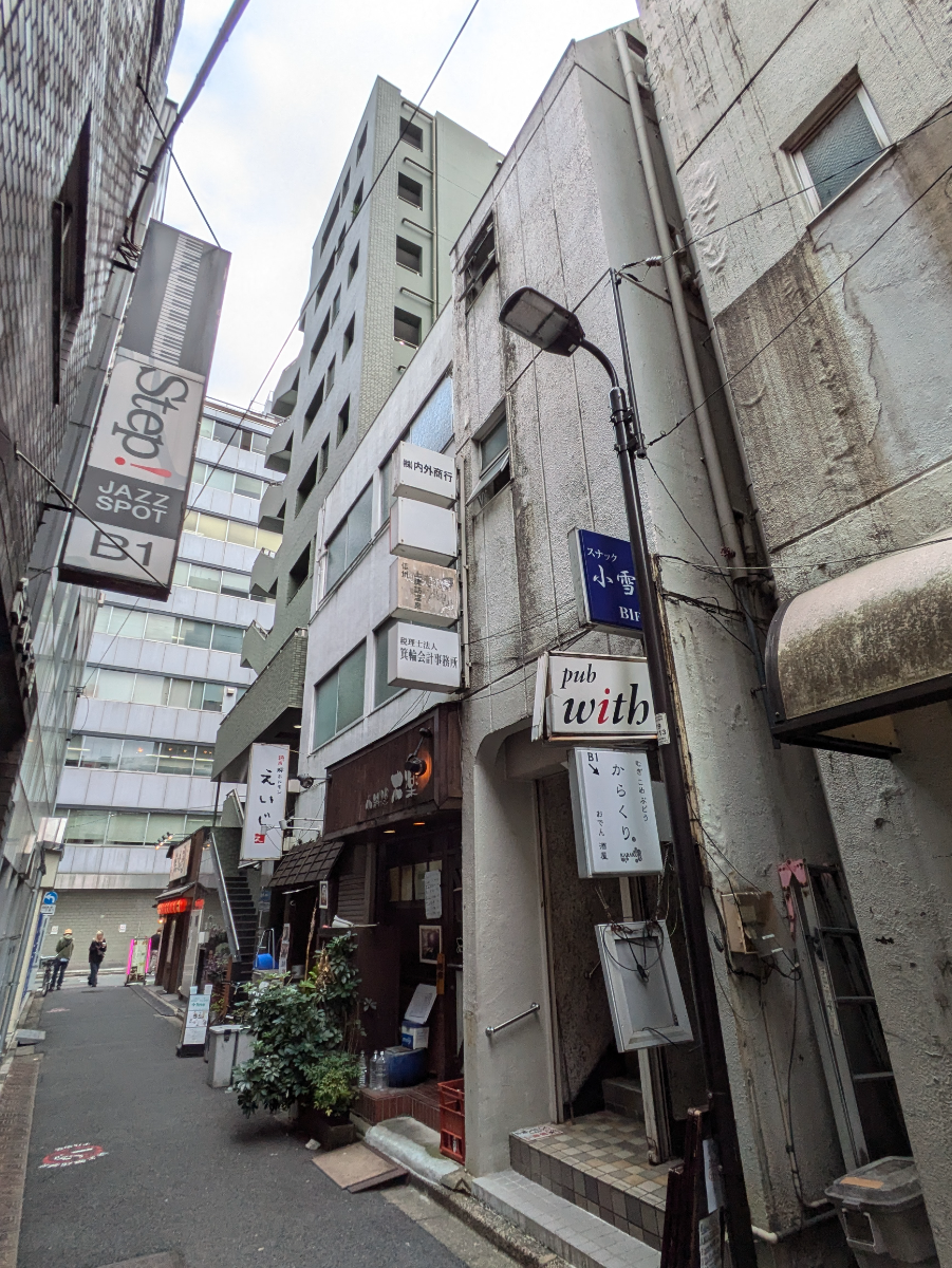v20250520150706/fresh/building/J00100374141_5