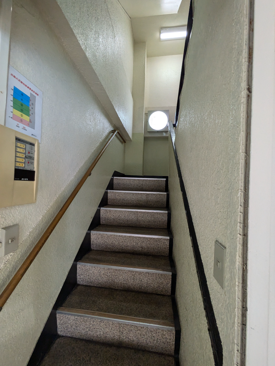 v20250520150706/fresh/building/J00100383071_9