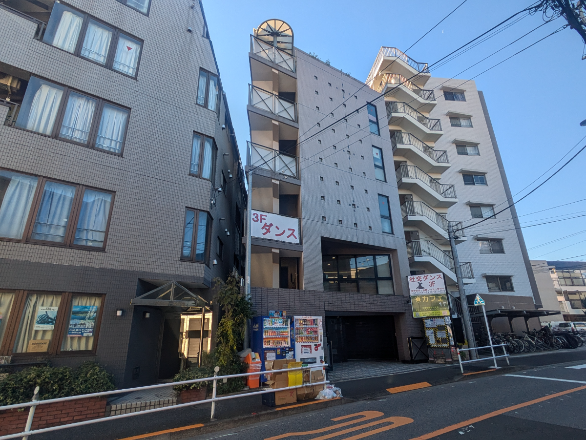 v20250520150706/fresh/building/J00100421606_6