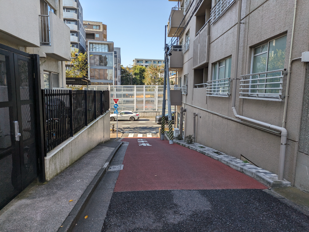 v20250530150901/fresh/building/J00100372803_7