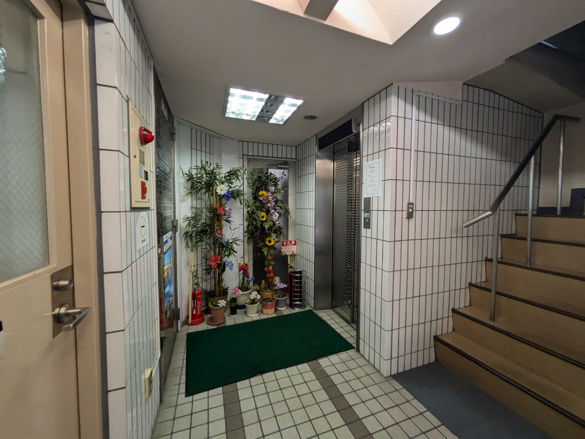 v20250530150901/fresh/building/J00100382621_4
