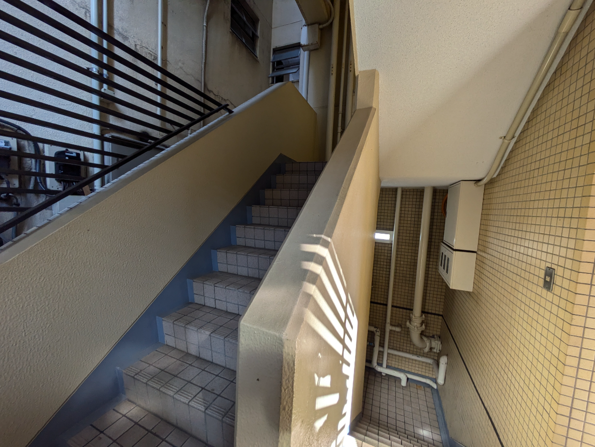 v20250530150901/fresh/building/J00100386296_10