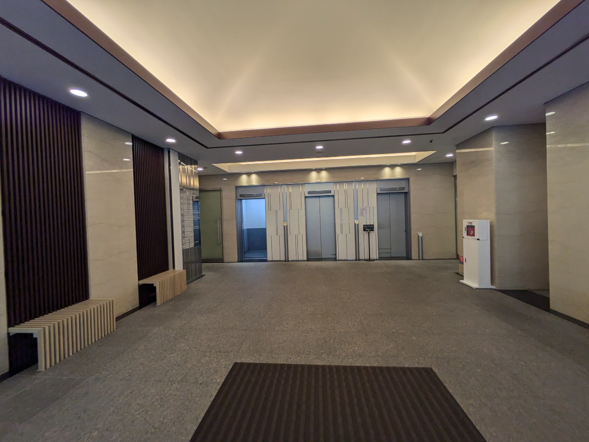 v20250530150901/fresh/building/J00100388942_4