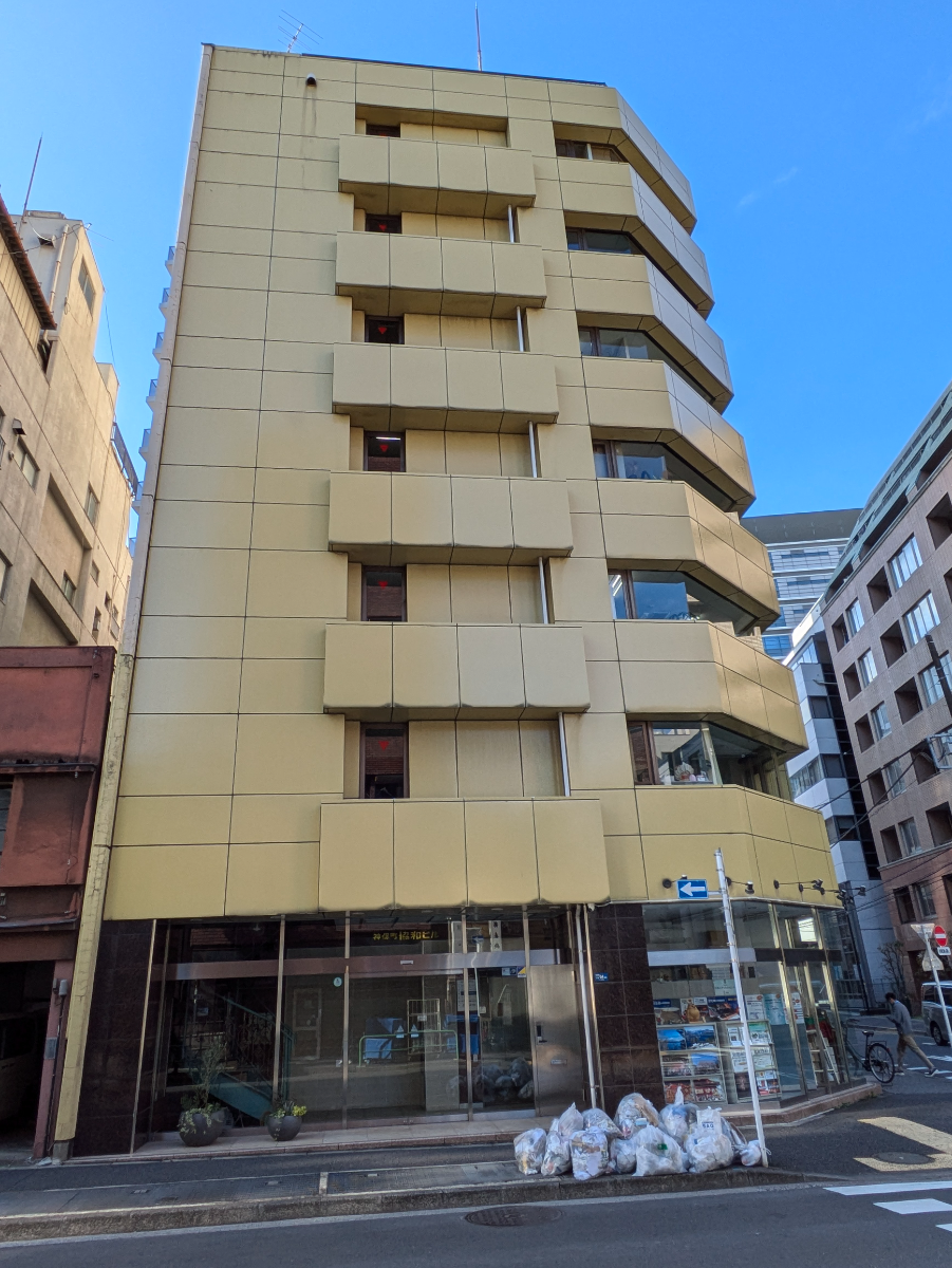 v20250530150901/fresh/building/J00100405103_6