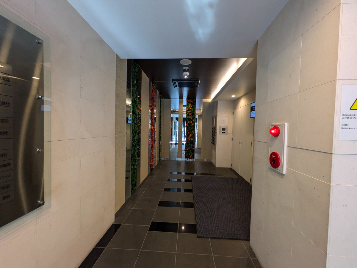 v20250530150901/fresh/building/J00100465136_9