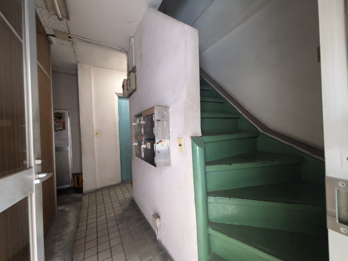 v20250531150552/fresh/building/J00100377126_9