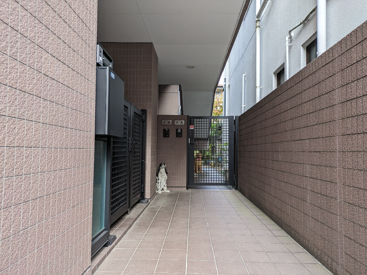v20250601150545/fresh/building/J00100373294_11