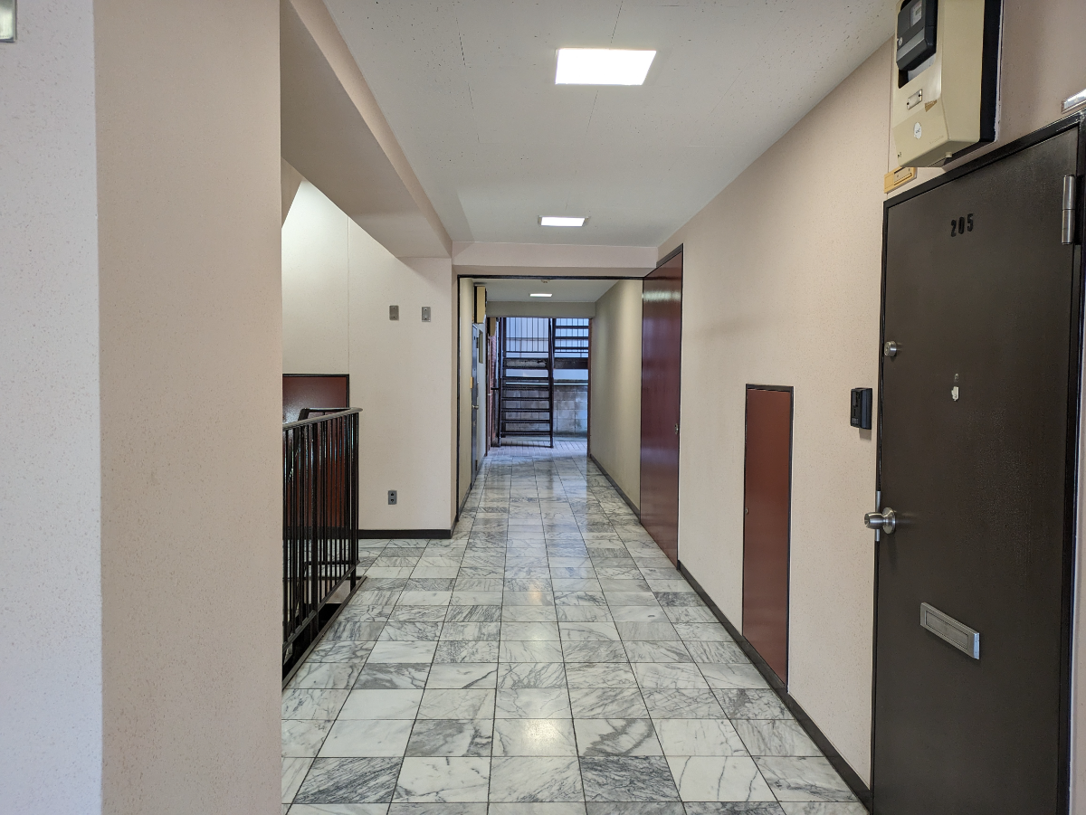 v20250601150545/fresh/building/J00100377145_11