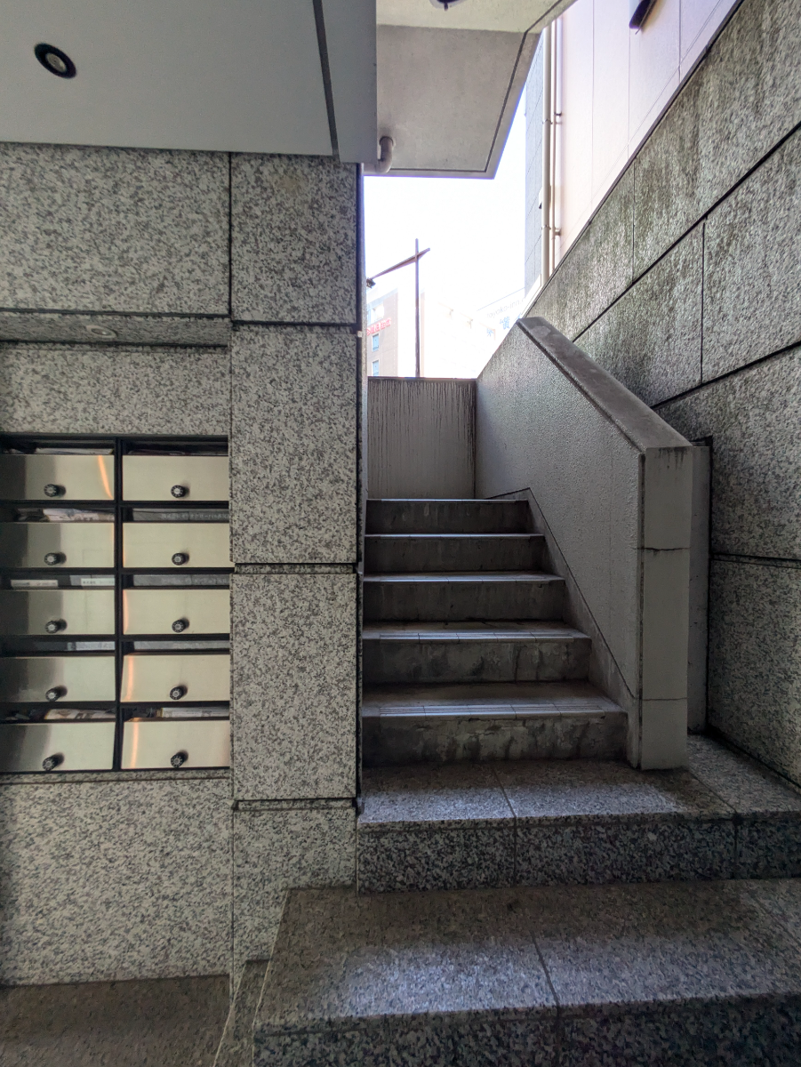 v20250601150545/fresh/building/J00100380595_10