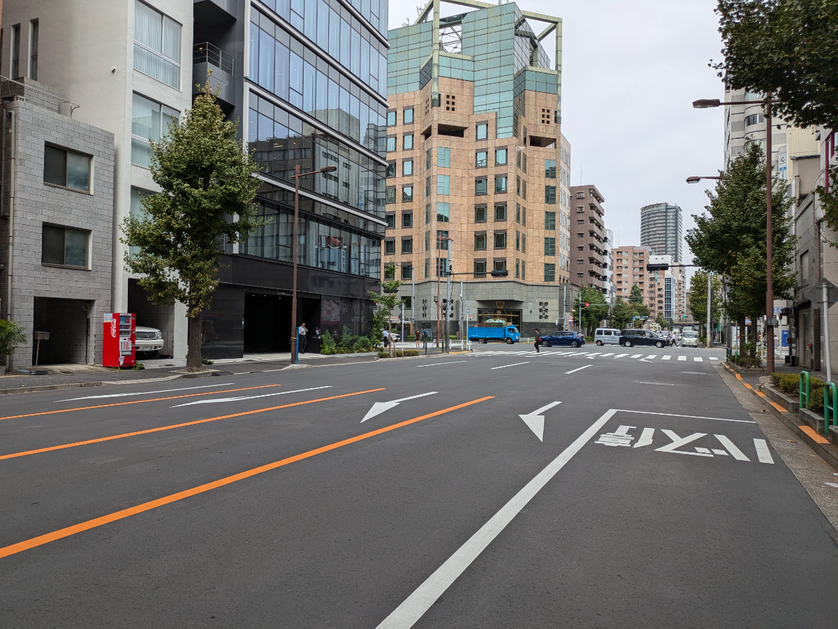 v20250601150545/fresh/building/J00100381623_25