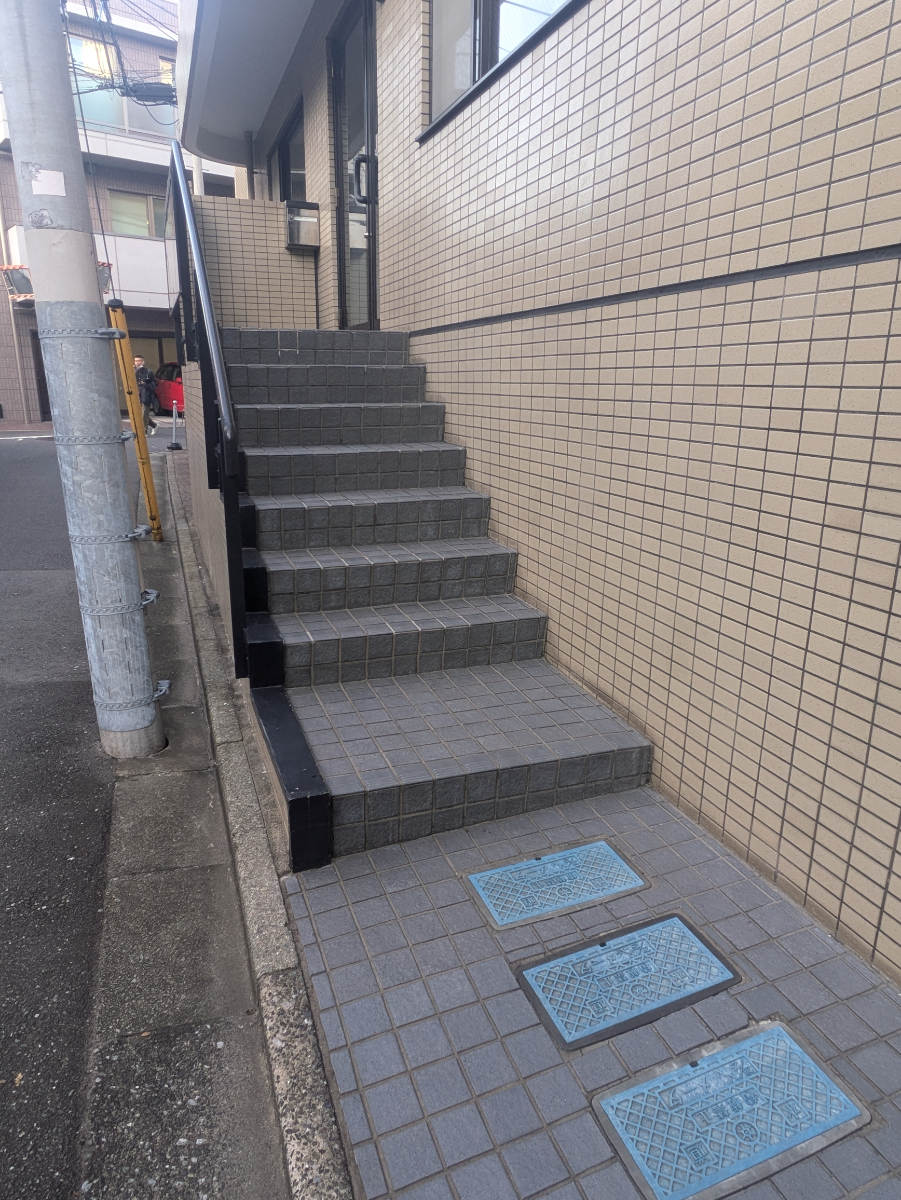 v20250601150545/fresh/building/J00100387688_10