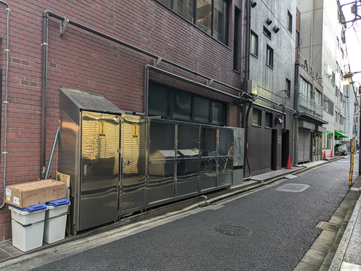 v20250601150545/fresh/building/J00100388912_14