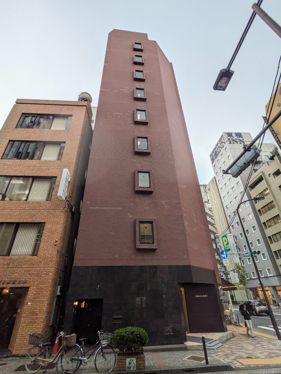 v20250601150545/fresh/building/J00100388912_7
