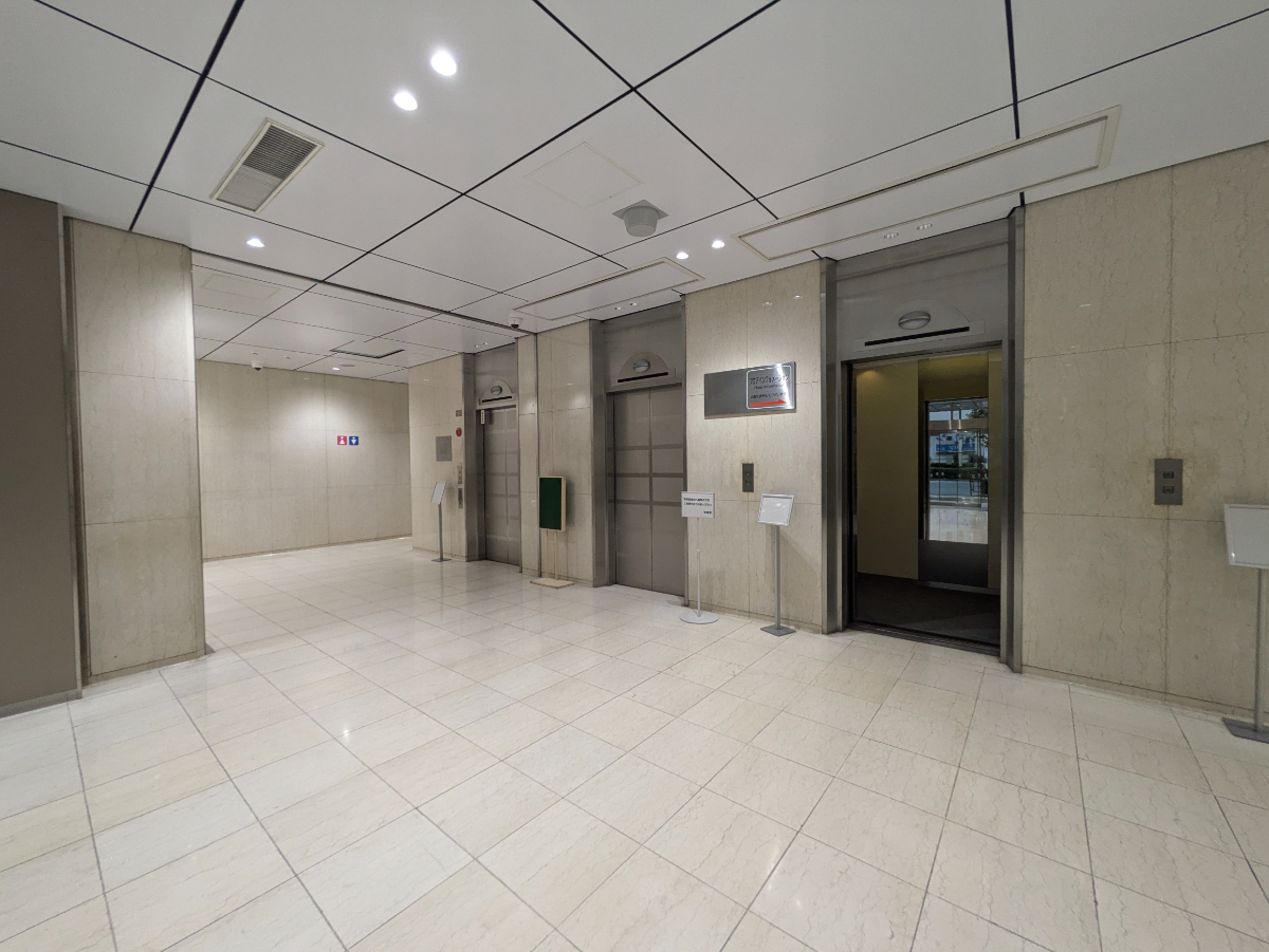 v20250601150545/fresh/building/J00100389636_4